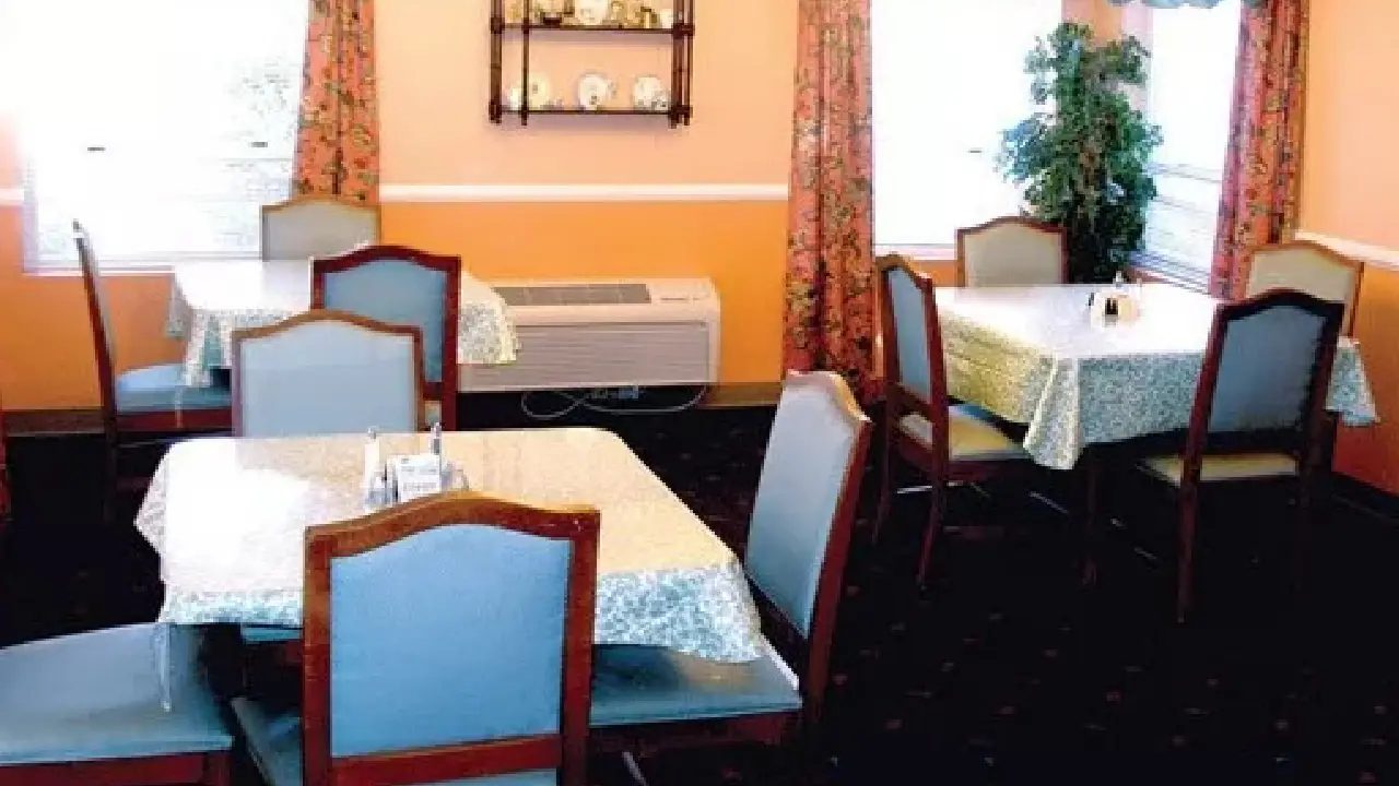 Woodway Senior Living photo 4