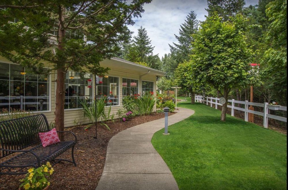 Maple Glen Assisted Living photo 2