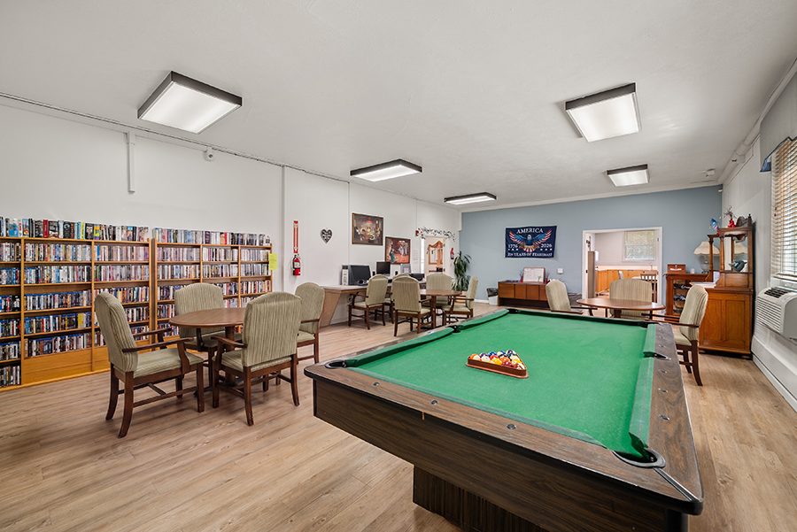 Maplewood Gardens Assisted Living photo 3