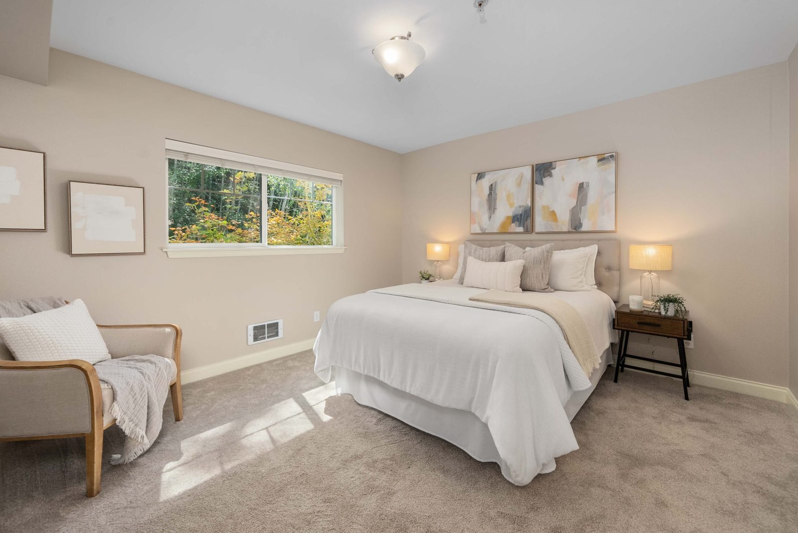Chateau at Bothell Landing Retirement Community photo 2