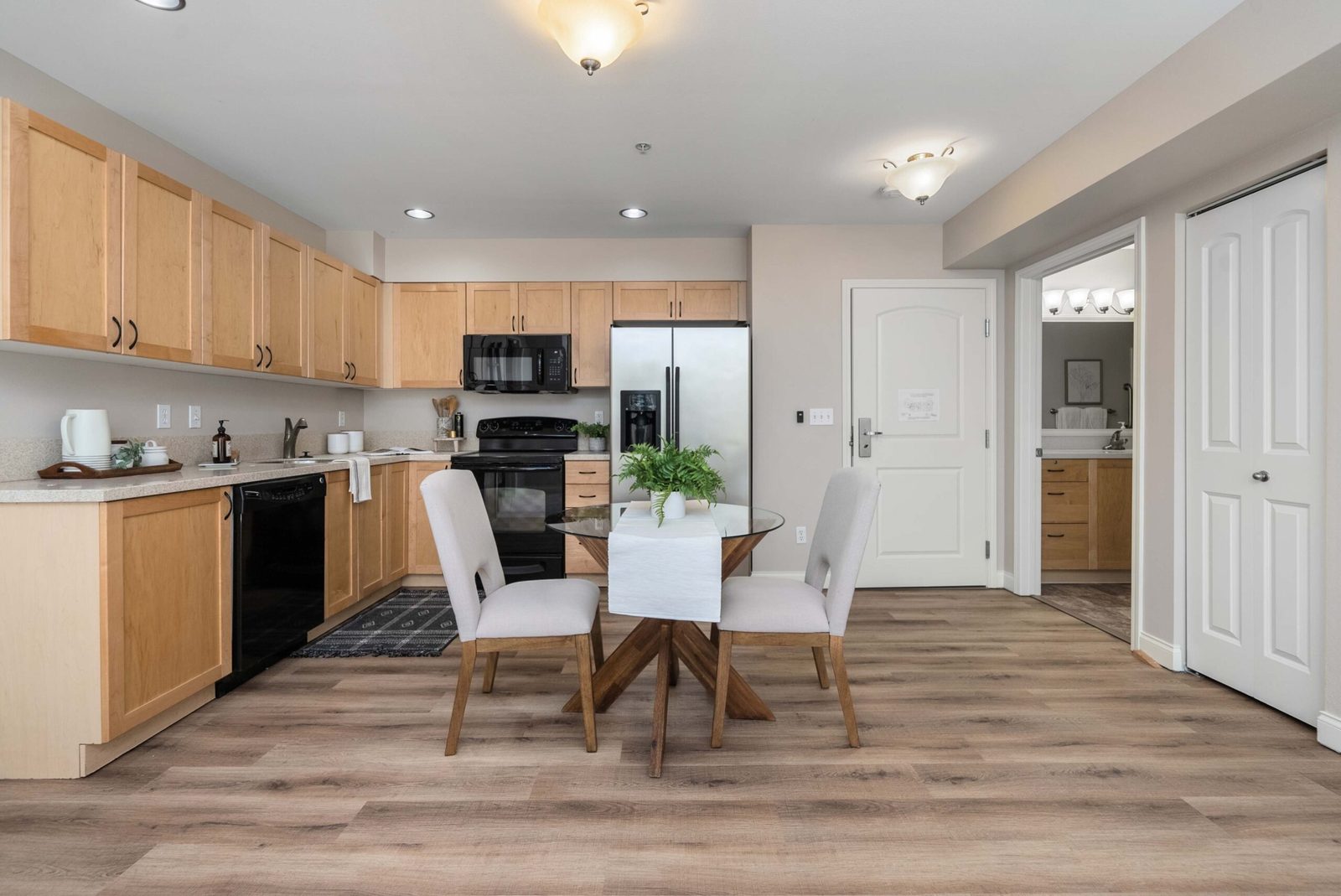 Chateau at Bothell Landing Retirement Community photo 3