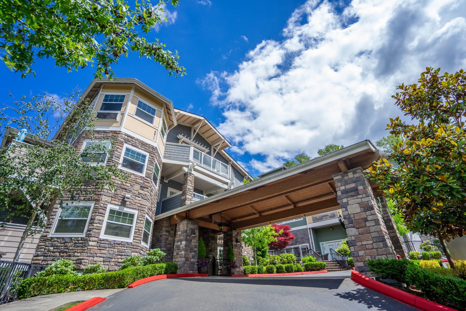 Chateau at Bothell Landing Retirement Community photo 5