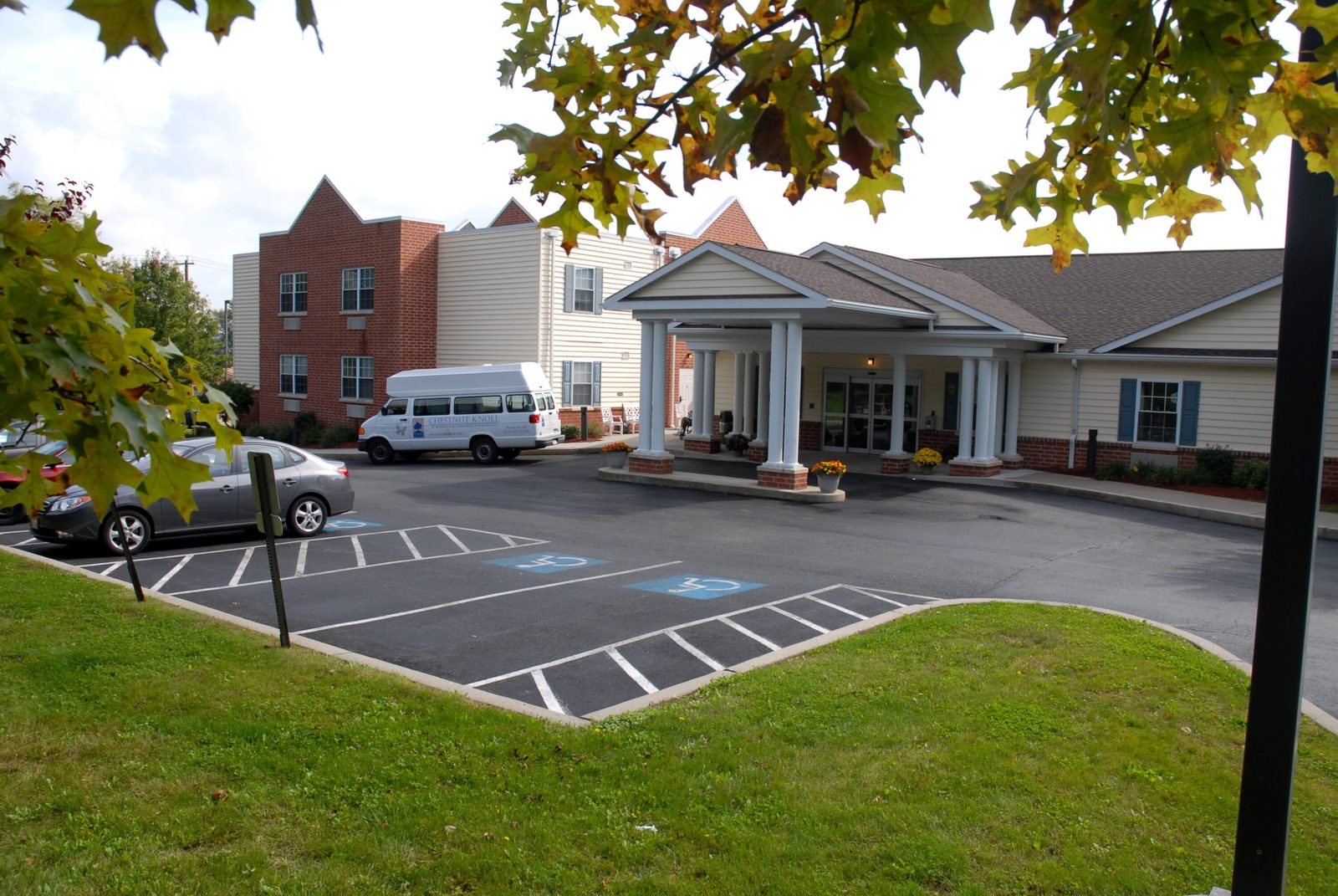 Chestnut Knoll photo 4