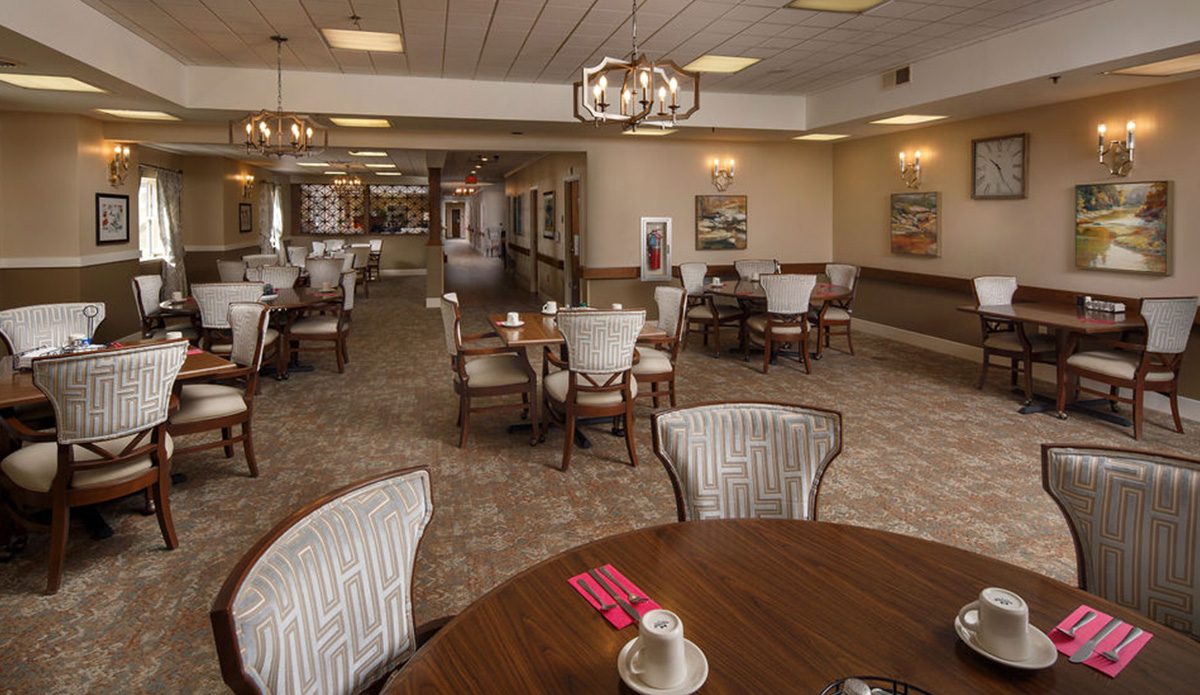 Oak Leaf Manor Personal Care Retirement Home photo 1