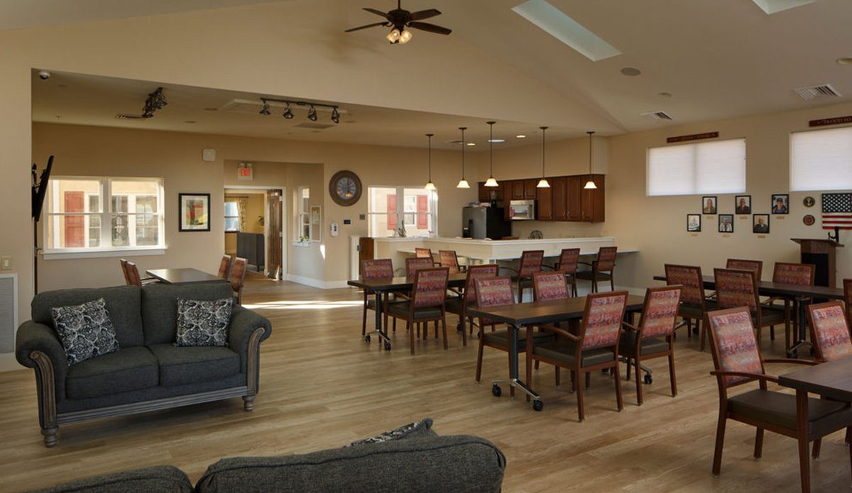 Oak Leaf Manor Personal Care Retirement Home photo 2