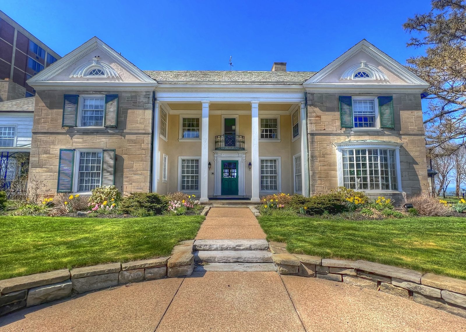 Barnabas Court At Brevillier Village
