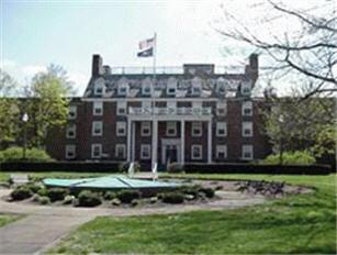 Juniper Village At The Shenango Inn