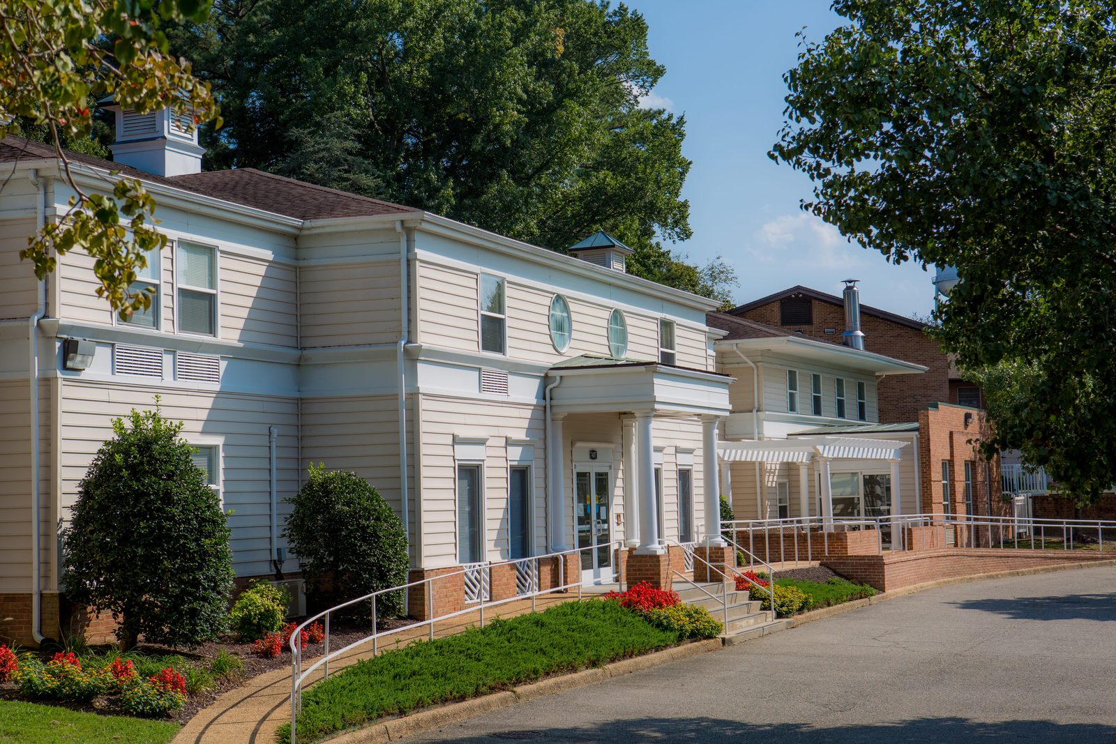 Assisted Living at Sanders photo 1