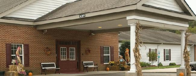 Eden Court / Commonwealth at Hampton