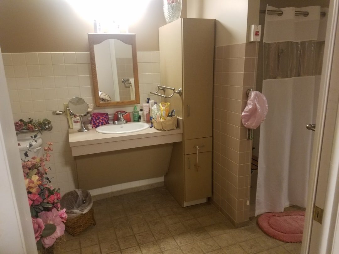 The Laurels Retirement & Assisted Living photo 1
