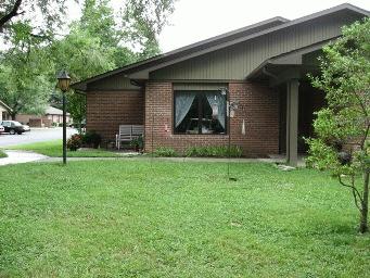 MountainBrook Village photo 2