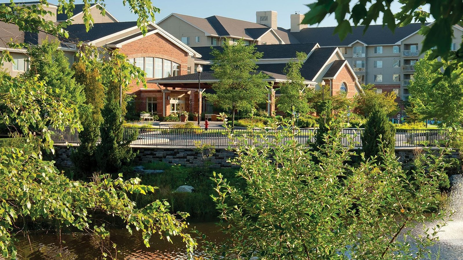 Brooksby Village photo 2