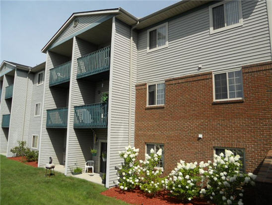 Colonial Meadows