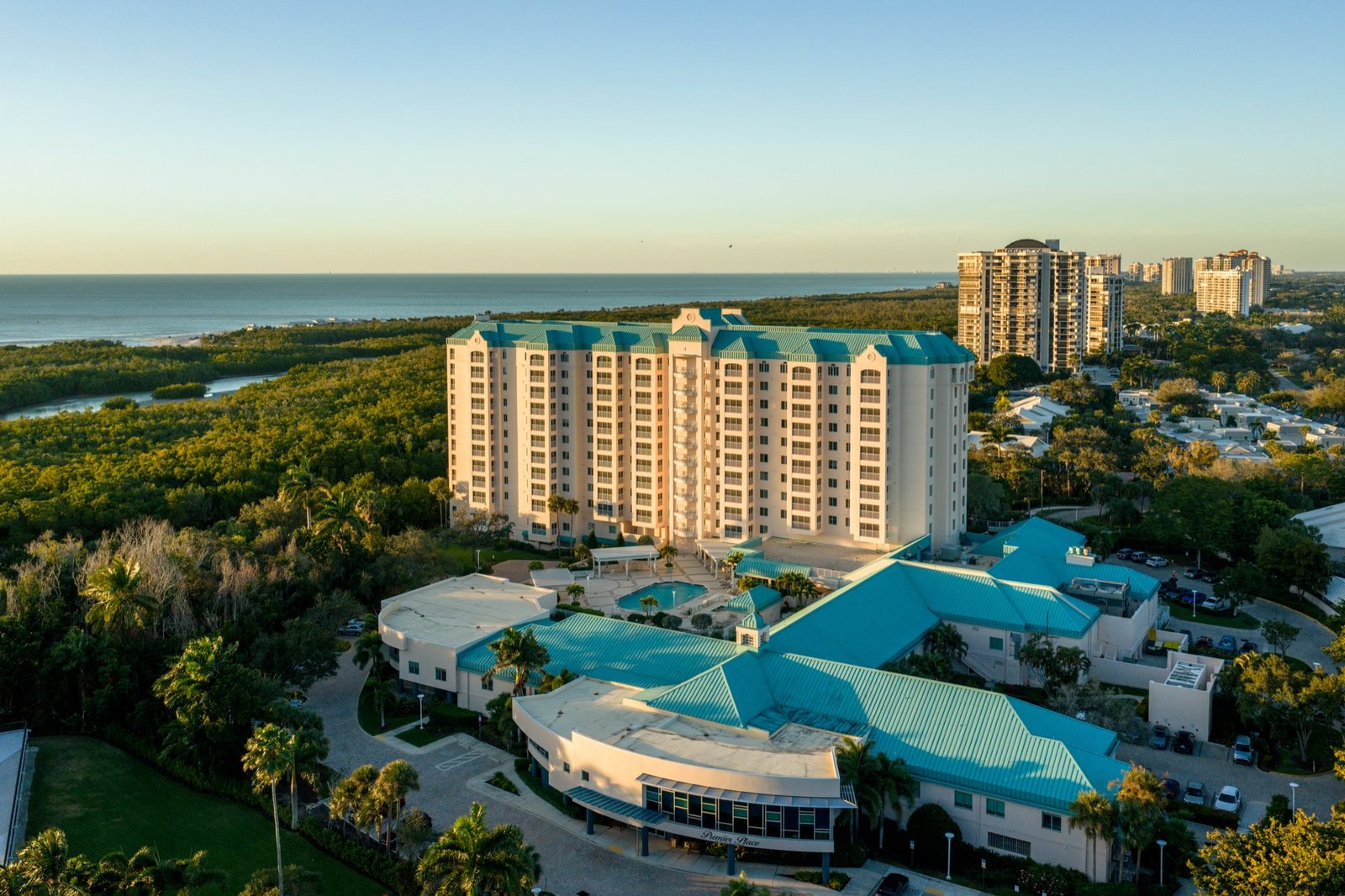 The Glenview at Pelican Bay photo 2