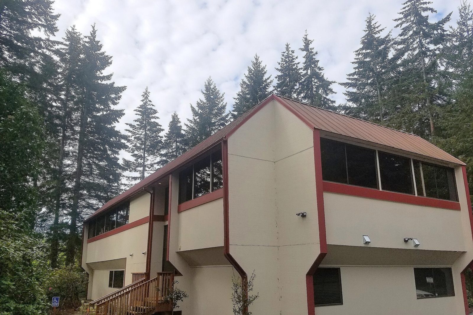 Ashley House photo 5