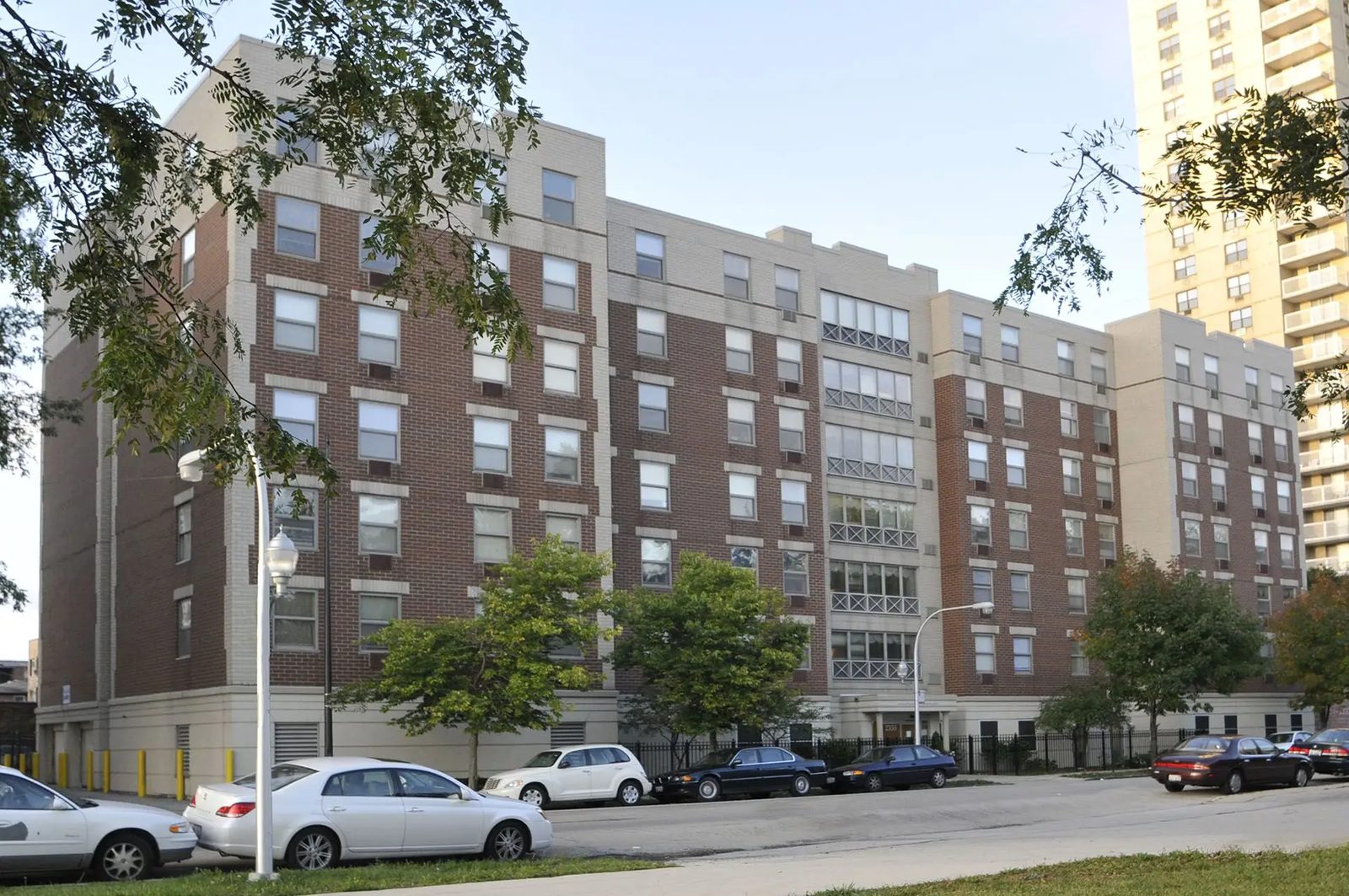 Senior Suites of South Shore photo 2