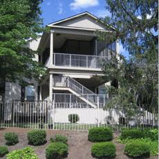 River Oaks Place Loudon