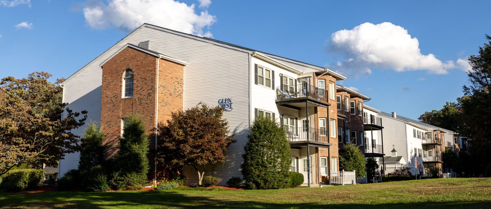 The Residence at Glen Hill photo 2