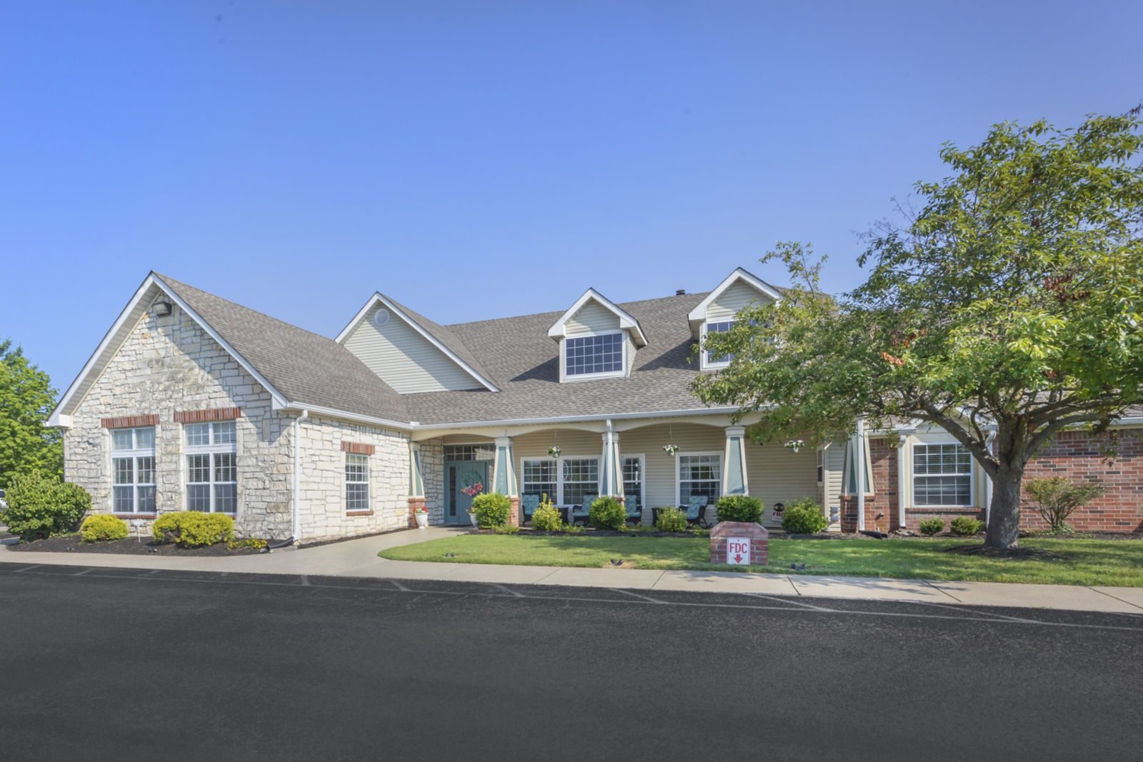 Brookdale Gallatin photo 2