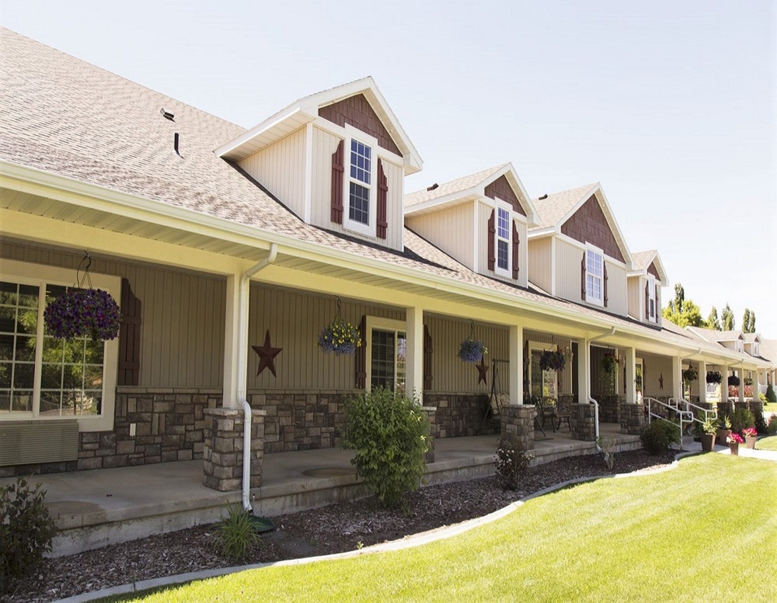 Stowell Associates and Select Staff Services