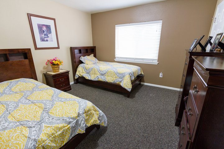 Ashley Manor at Carson photo 4