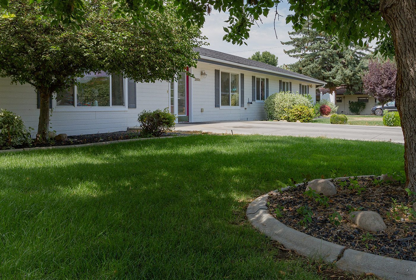Ashley Manor at Parfet photo 1
