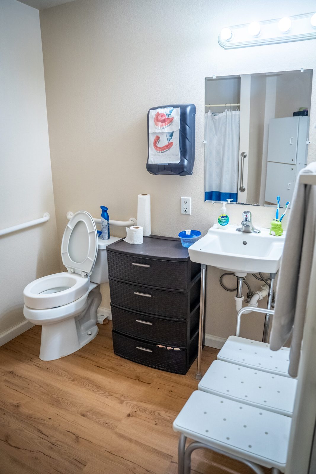Comfort Care-Alzheimers photo 4