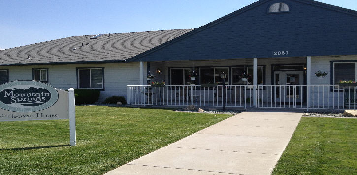 Skyline Estates Senior Living