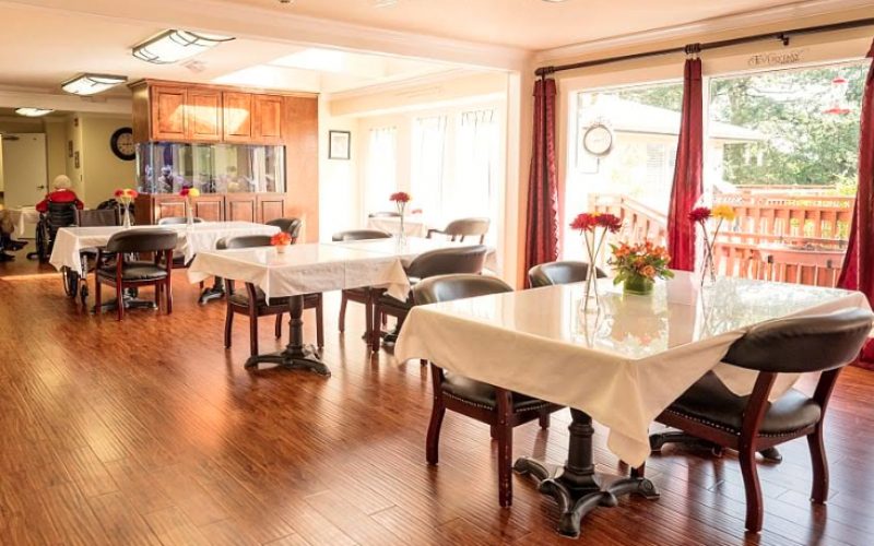 Clackamas Heights Senior Living photo 4