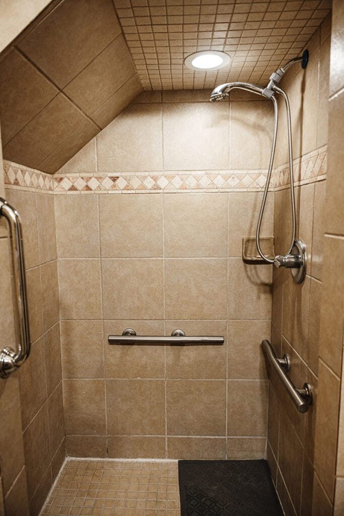 LiveWell Care Home photo 4