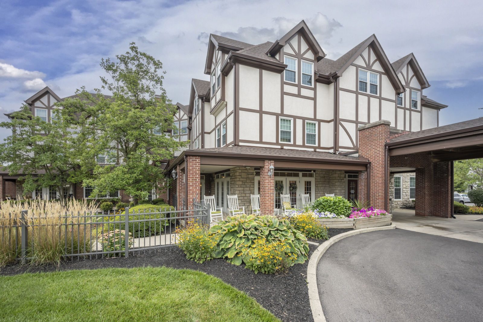 Brookdale Oakwood photo 2
