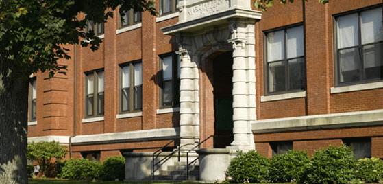 Atria Maplewood Place