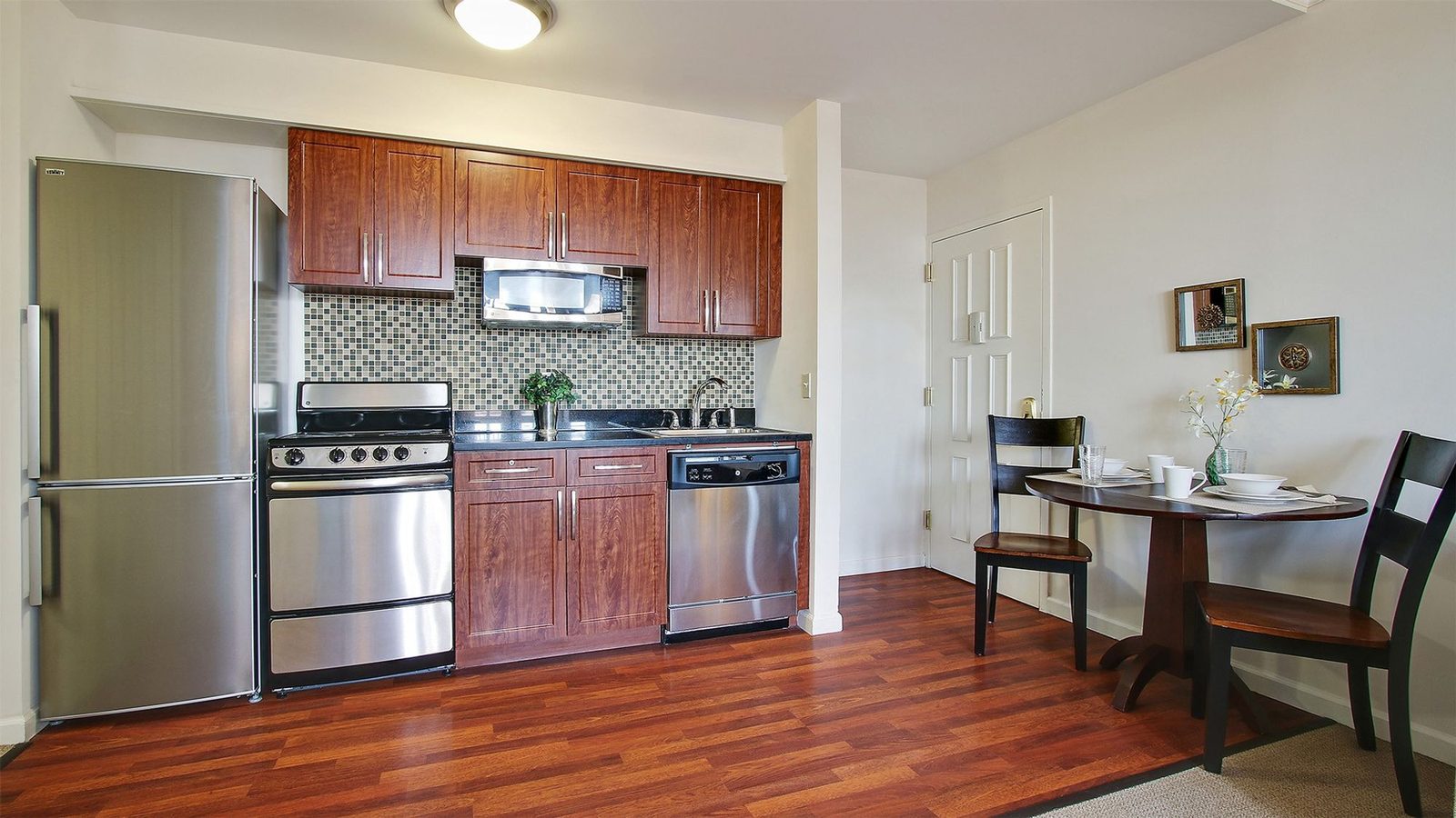 Atria West 86 photo 3