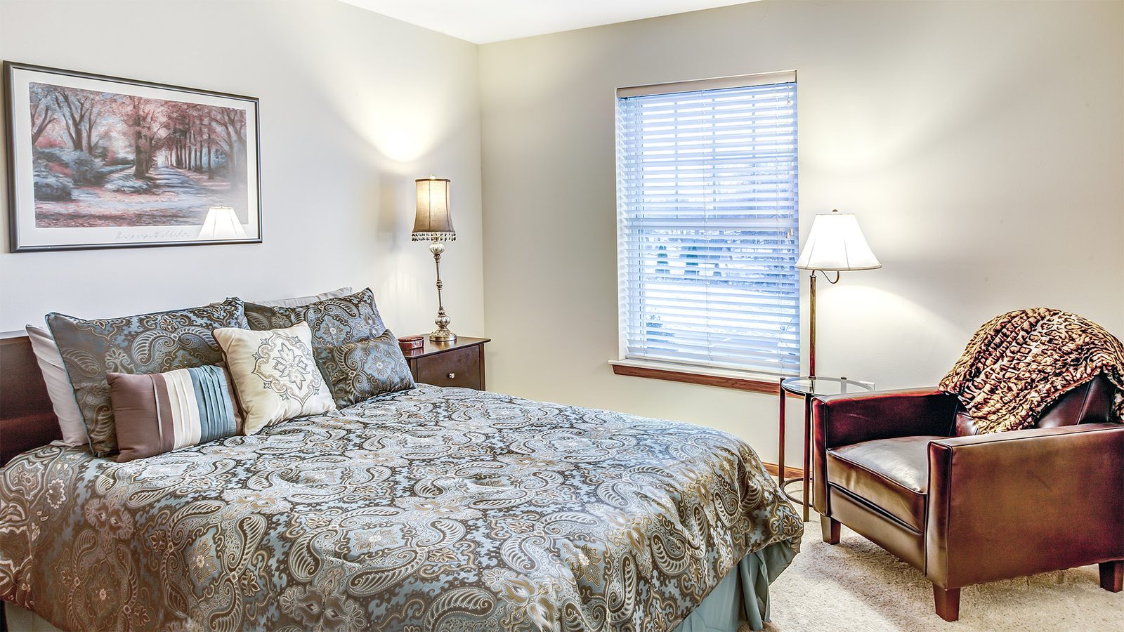 Huntington Place photo 3