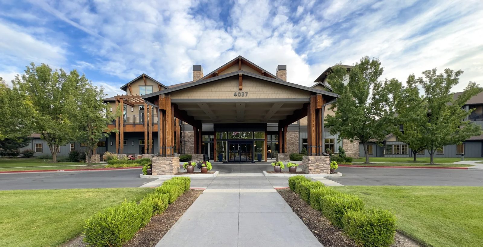 Touchmark at Meadow Lake Village photo 5