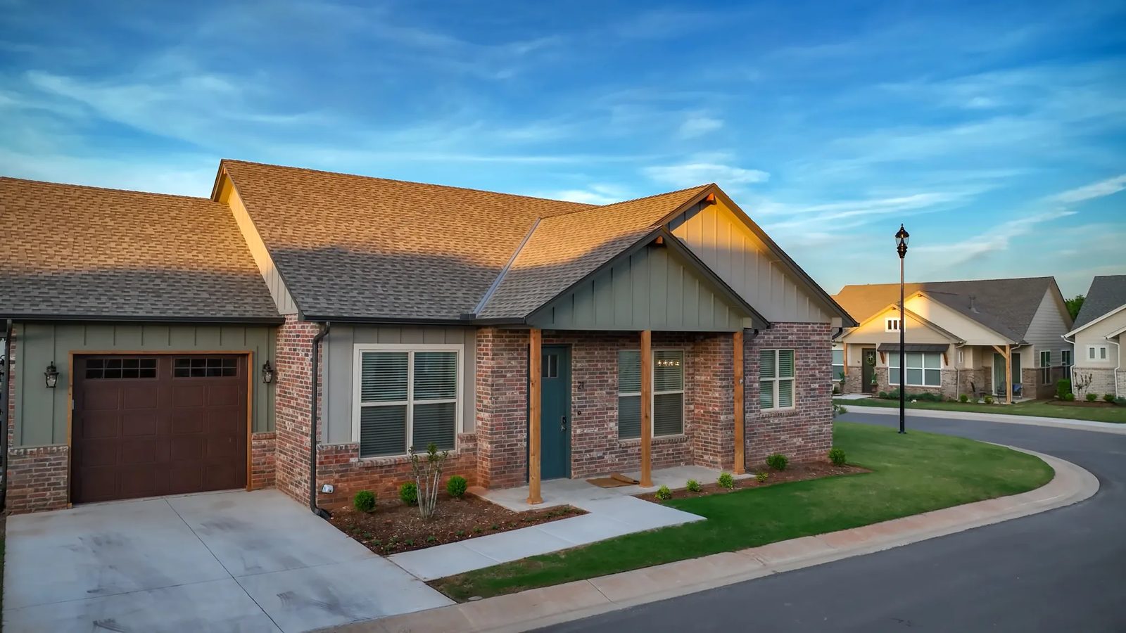 Touchmark at Coffee Creek photo 4