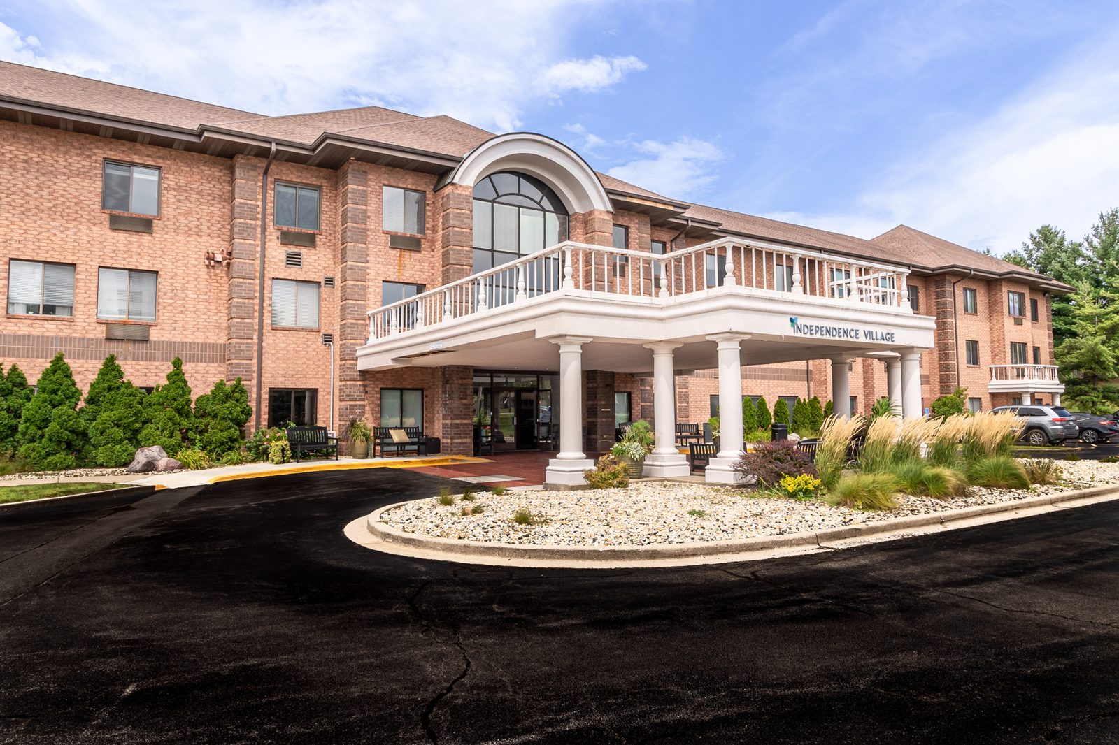 Independence Village of Peoria photo 2
