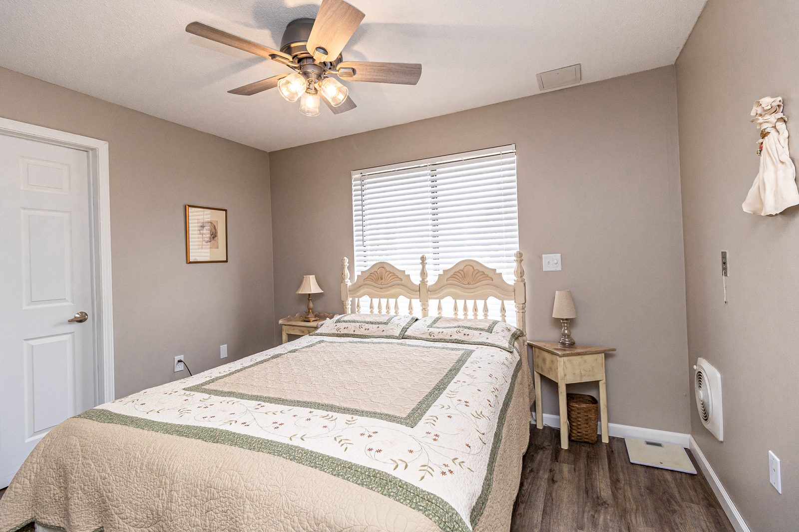 Independence Village of Peoria photo 3