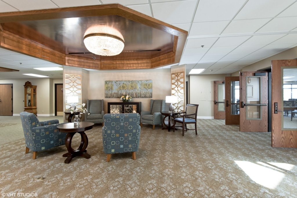 Crown Pointe Retirement Residence photo 3