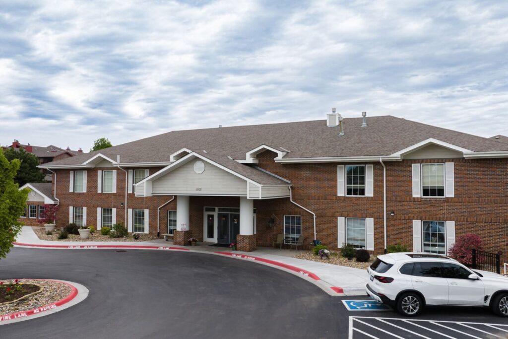 The Waterford at Miracle Hills photo 2