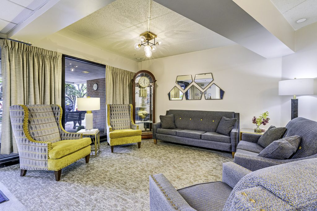 Solstice Senior Living at Palatine photo 2