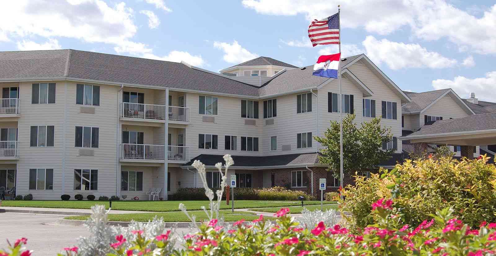 Solstice Senior Living at Lee's Summit photo 2