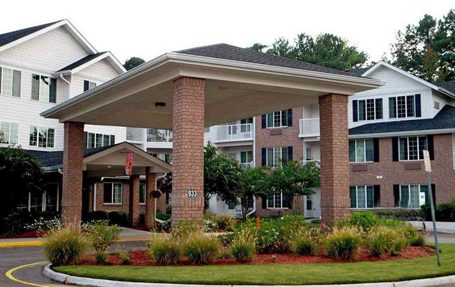 Lighthouse Pointe