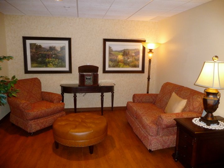 Assisted Living at the Meadowlands photo 3