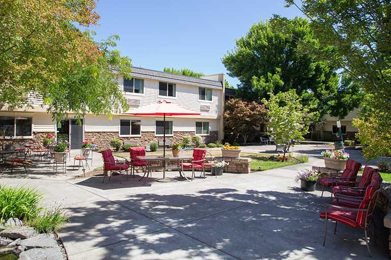 Cascade Park Retirement Center photo 4