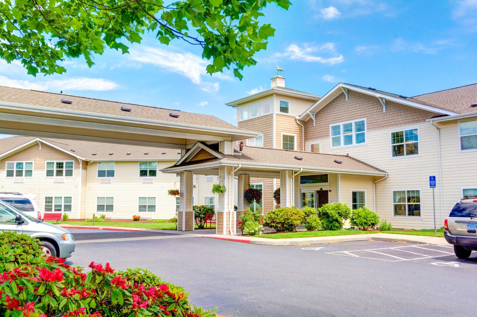 Hawks Ridge Senior Assisted Living Community  photo 3