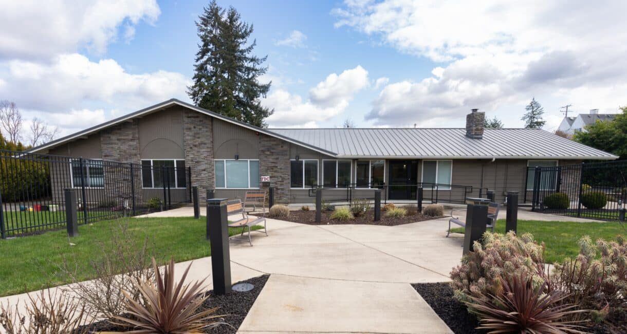 Jefferson Lodge Memory Care Community photo 3
