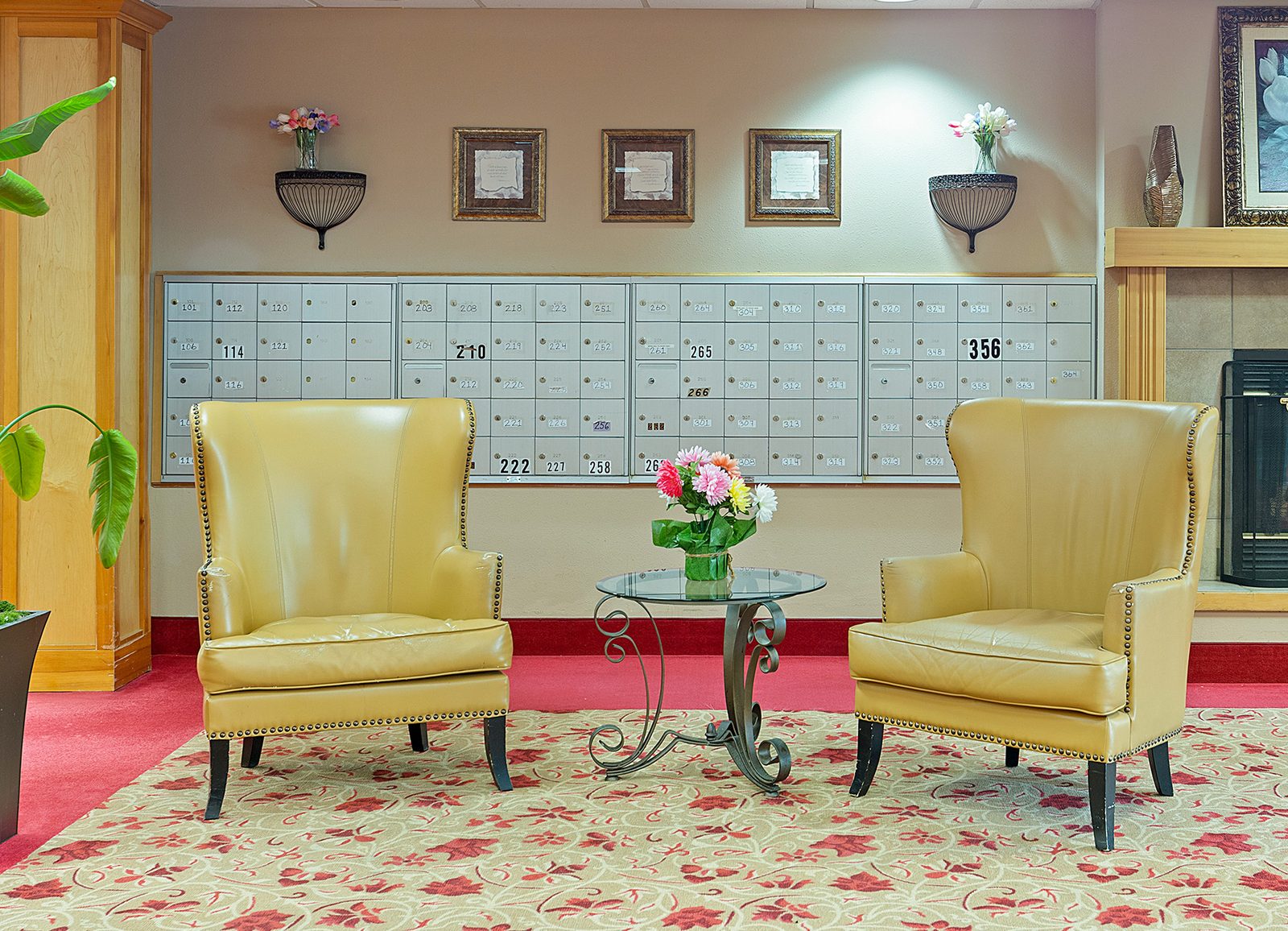 Raleigh Hills Assisted Living photo 4