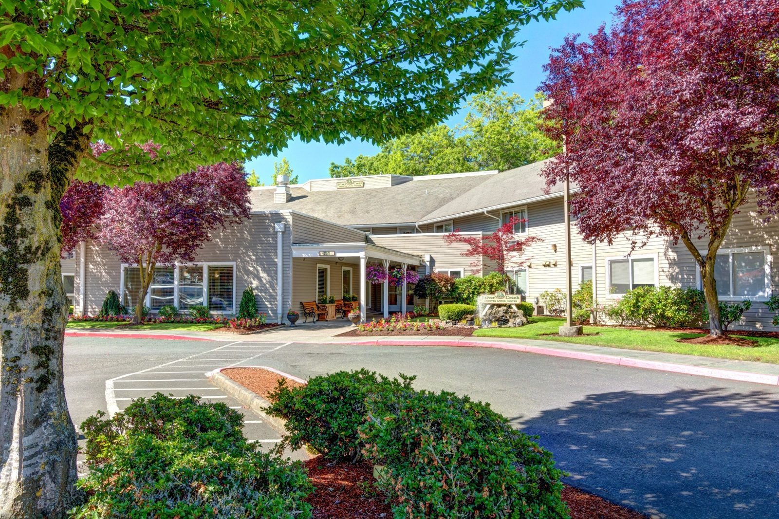 Silver Creek Memory Care Community photo 2