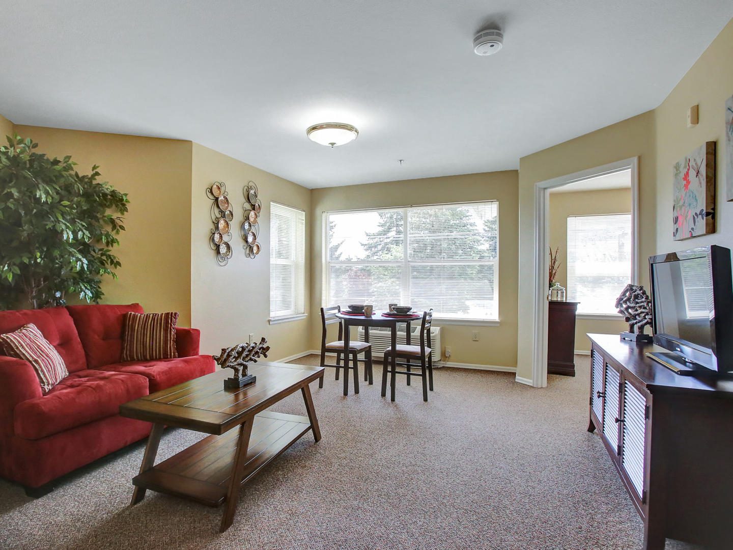 Southern Hills Assisted Living Community  photo 2